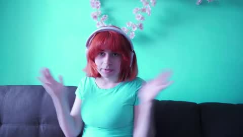 Snapshot of cherylegibbings chatting on 05-05-26, 12:13 Janett online show from 05-05-26, 12:13