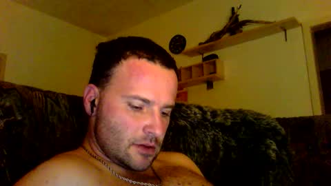 Snapshot of cheryloverboy chatting on 02-05-26, 02:05 cheryloverboy online show from 02-05-26, 02:05