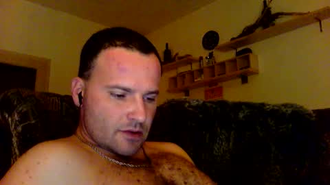 Snapshot of cheryloverboy chatting on 03-27-26, 01:44 cheryloverboy online show from 03-27-26, 01:44