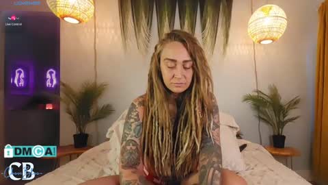 Chevi Blue online show from 03-03-25, 03:20