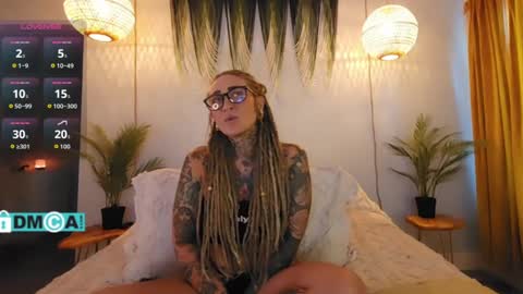 Chevi Blue online show from 09-16-25, 04:30