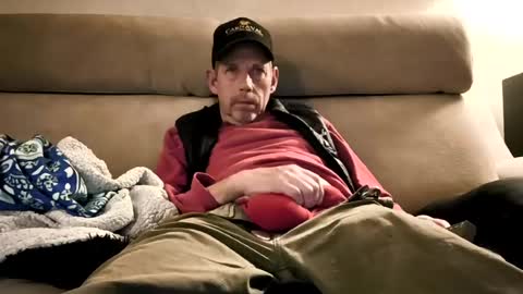 Snapshot of chevy69 chatting on 06-11-26, 11:36 chevy69 online show from 06-11-26, 11:36