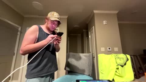 chevycamaro1978 online show from 12-31-24, 06:48