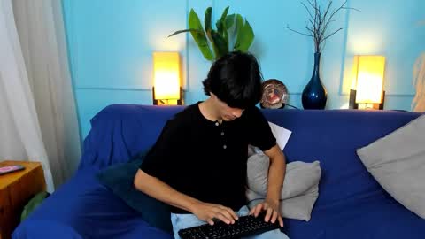 Cheys online show from 03-22-26, 07:28