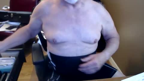 Snapshot of chgodad chatting on 05-03-26, 07:42 chgodad online show from 05-03-26, 07:42