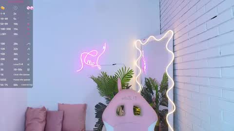 Chiara  online show from 03-11-25, 07:26