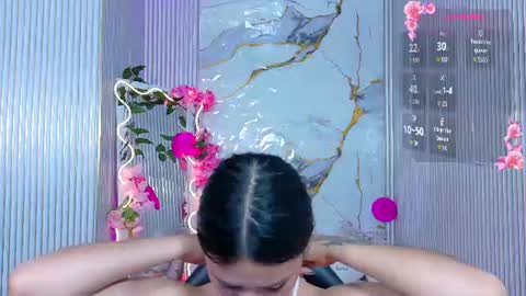 Snapshot of chiara_tay chatting on 07-04-26, 07:09 Chiara online show from 07-04-26, 07:09