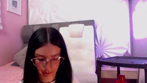 Chiara online show from 02-17-25, 08:04