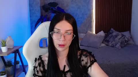 Chiara online show from 03-04-25, 11:11