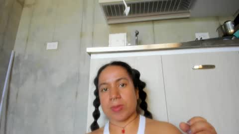 Chiara fustox online show from 04-24-26, 08:33