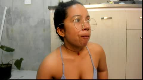 Chiara fustox online show from 05-04-26, 09:38
