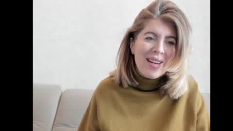 Snapshot of chicafortuna chatting on 03-03-25, 03:52 NBFG online show from 03-03-25, 03:52