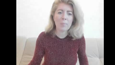 Snapshot of chicafortuna chatting on 09-13-25, 02:33 NBFG online show from 09-13-25, 02:33