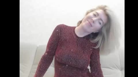 Snapshot of chicafortuna chatting on 09-29-25, 02:06 NBFG online show from 09-29-25, 02:06