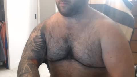 Snapshot of chicagoguy86 chatting on 06-25-26, 03:28 Chicagoguy86 aka Benny Cooper online show from 06-25-26, 03:28