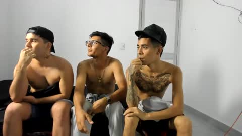 chicossex02 online show from 07-24-26, 09:46
