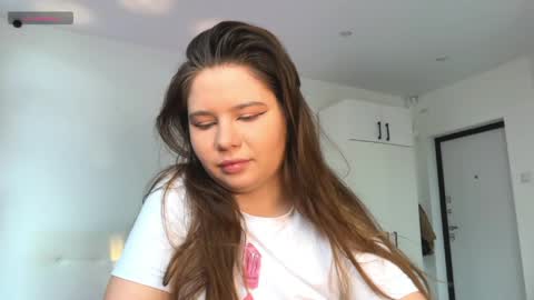 Snapshot of chiculya chatting on 04-24-26, 09:56 chiculya online show from 04-24-26, 09:56
