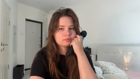 Snapshot of chiculya chatting on 06-27-26, 09:25 chiculya online show from 06-27-26, 09:25
