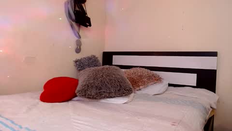  Valentina  online show from 05-19-26, 08:48