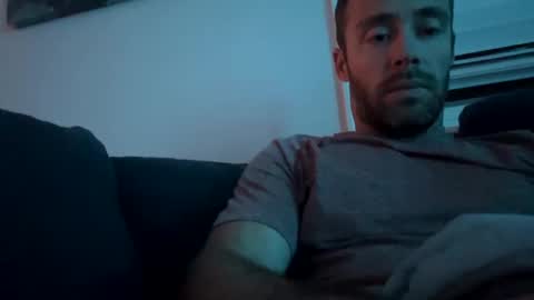 chiknnuggt online show from 02-16-25, 08:21