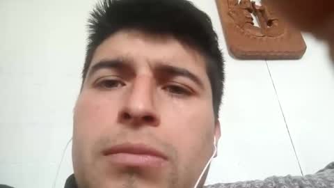 chilehot28 online show from 12-15-25, 09:41