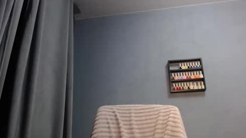 Juliet online show from 11-19-25, 06:08