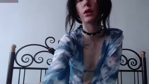 Snapshot of chill_julie chatting on 03-29-26, 10:15 Juliet online show from 03-29-26, 10:15