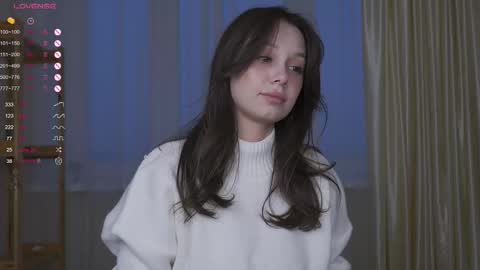 Nicole online show from 11-13-25, 05:06