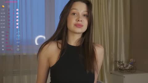 Nicole online show from 12-21-25, 05:47