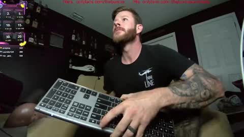 Chillinthemosttt online show from 11-26-25, 04:13