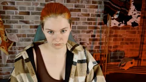 Bella online show from 10-27-25, 05:00