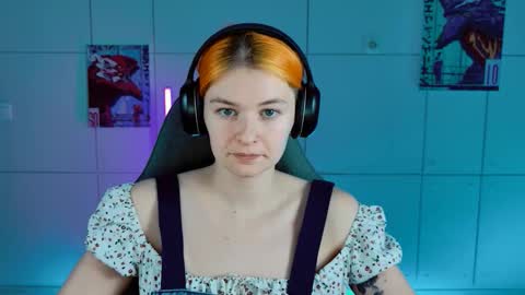 Bella online show from 11-18-25, 09:03