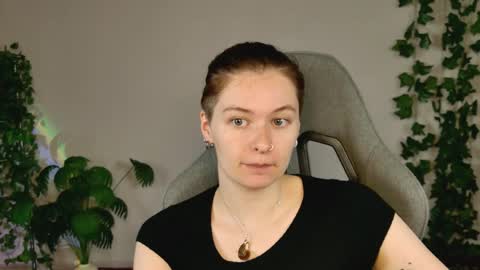 Bella online show from 04-05-26, 09:06