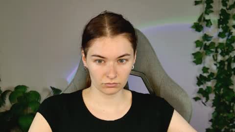 Bella online show from 04-09-26, 09:04