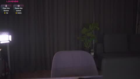 Snapshot of chillwithstacy chatting on 06-18-26, 08:57 chillwithstacy online show from 06-18-26, 08:57