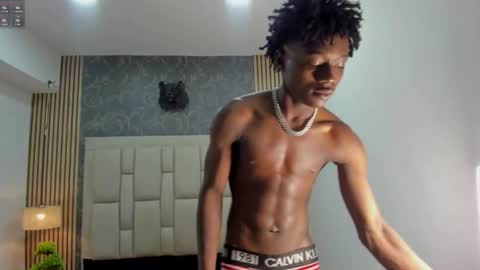 Snapshot of chimi88 chatting on 09-22-25, 11:34 chimi88 online show from 09-22-25, 11:34