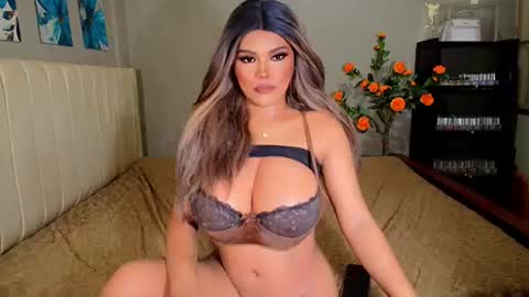 chinita_titi online show from 07-24-26, 05:49