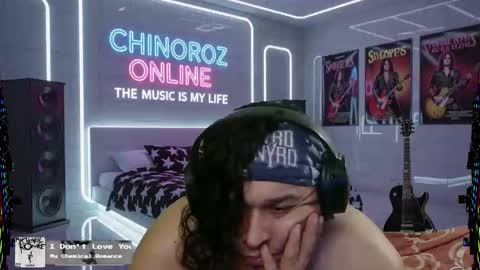 Enrique online show from 10-24-25, 01:13