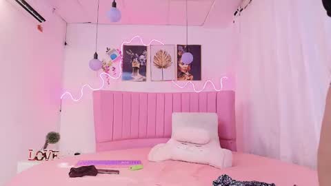 sophia online show from 01-23-25, 04:52