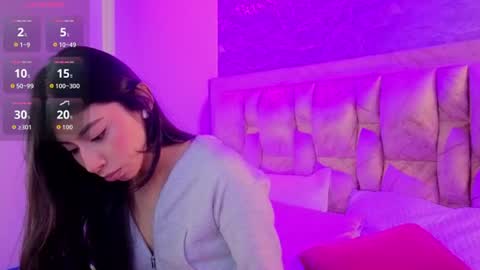 chloe_bluee_ online show from 07-24-26, 11:19