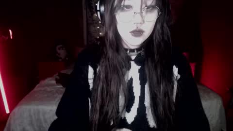chloe_crystall_killer online show from 10-09-25, 12:03