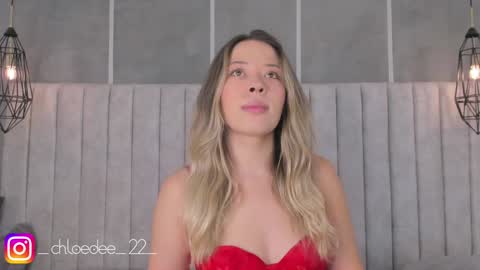 Chloe online show from 01-22-25, 11:01
