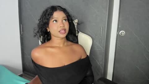 chloe online show from 04-04-26, 04:37