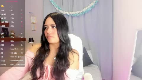 Snapshot of chloe_fischer chatting on 04-15-26, 07:58 Chloe online show from 04-15-26, 07:58