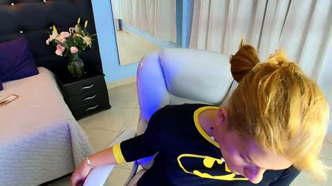 CHLOE online show from 12-13-24, 12:42