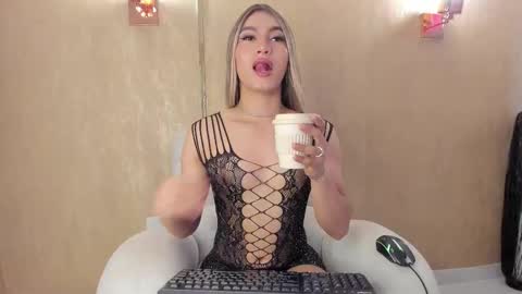 chloe_luxury online show from 03-10-26, 03:06