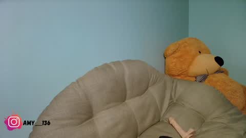 Snapshot of chloe_maia1 chatting on 01-17-25, 01:47 AMY online show from 01-17-25, 01:47
