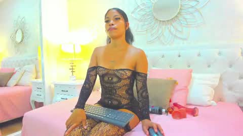 chloe miller7 online show from 06-26-26, 04:06