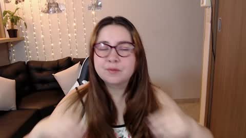 chloe_prg online show from 02-05-25, 01:22