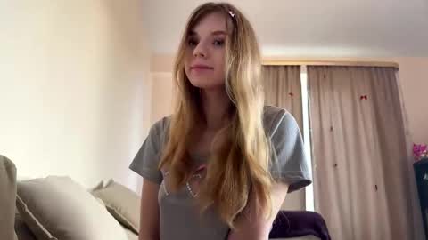 hloe online show from 03-02-26, 01:07